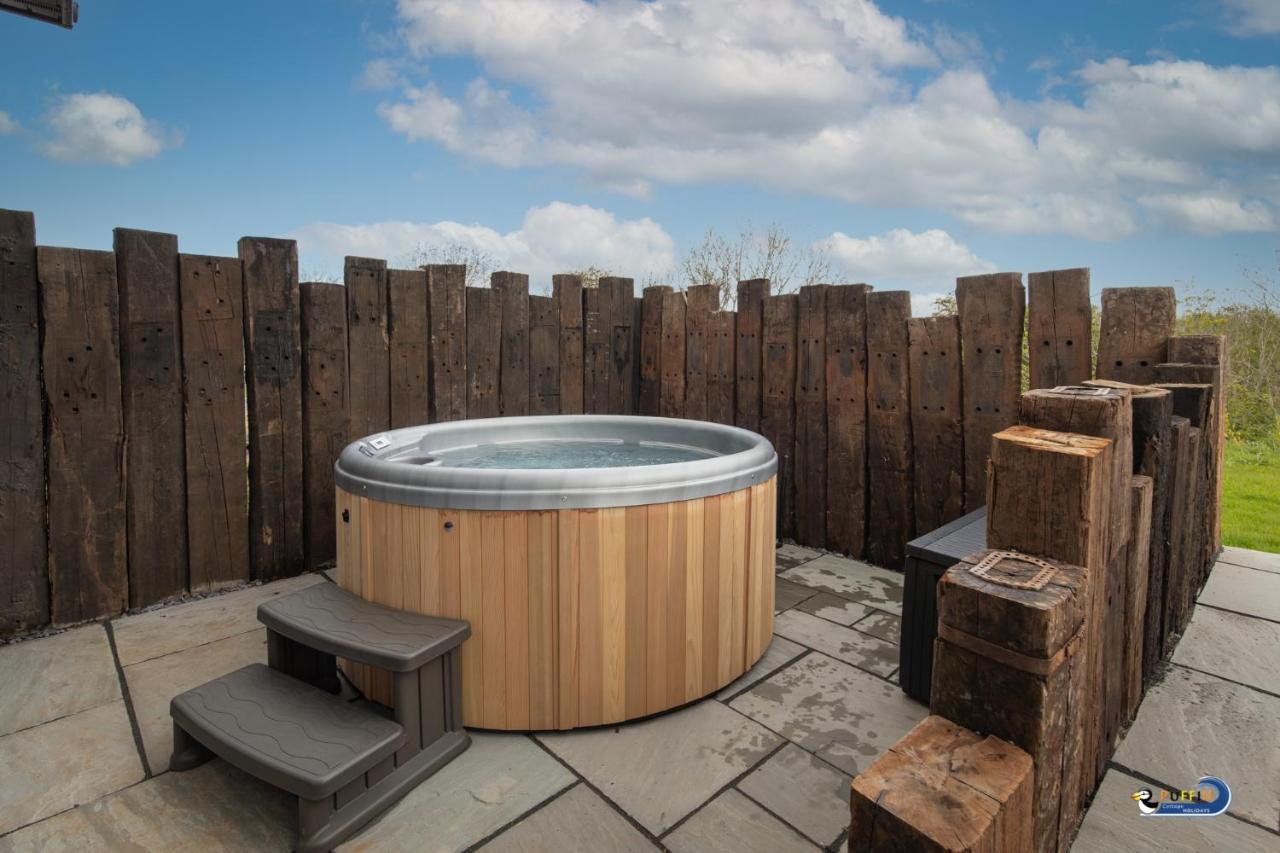 Trevelyn Lodge - Luxury Lodge, Hot Tub, Close To Beach Penally Екстер'єр фото